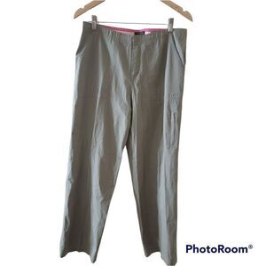 Oleg Cassini Sport Outdoor Cargo Pants. Size M.